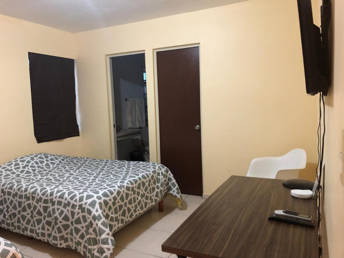 Consulado Suites Monterrey Luaran gambar