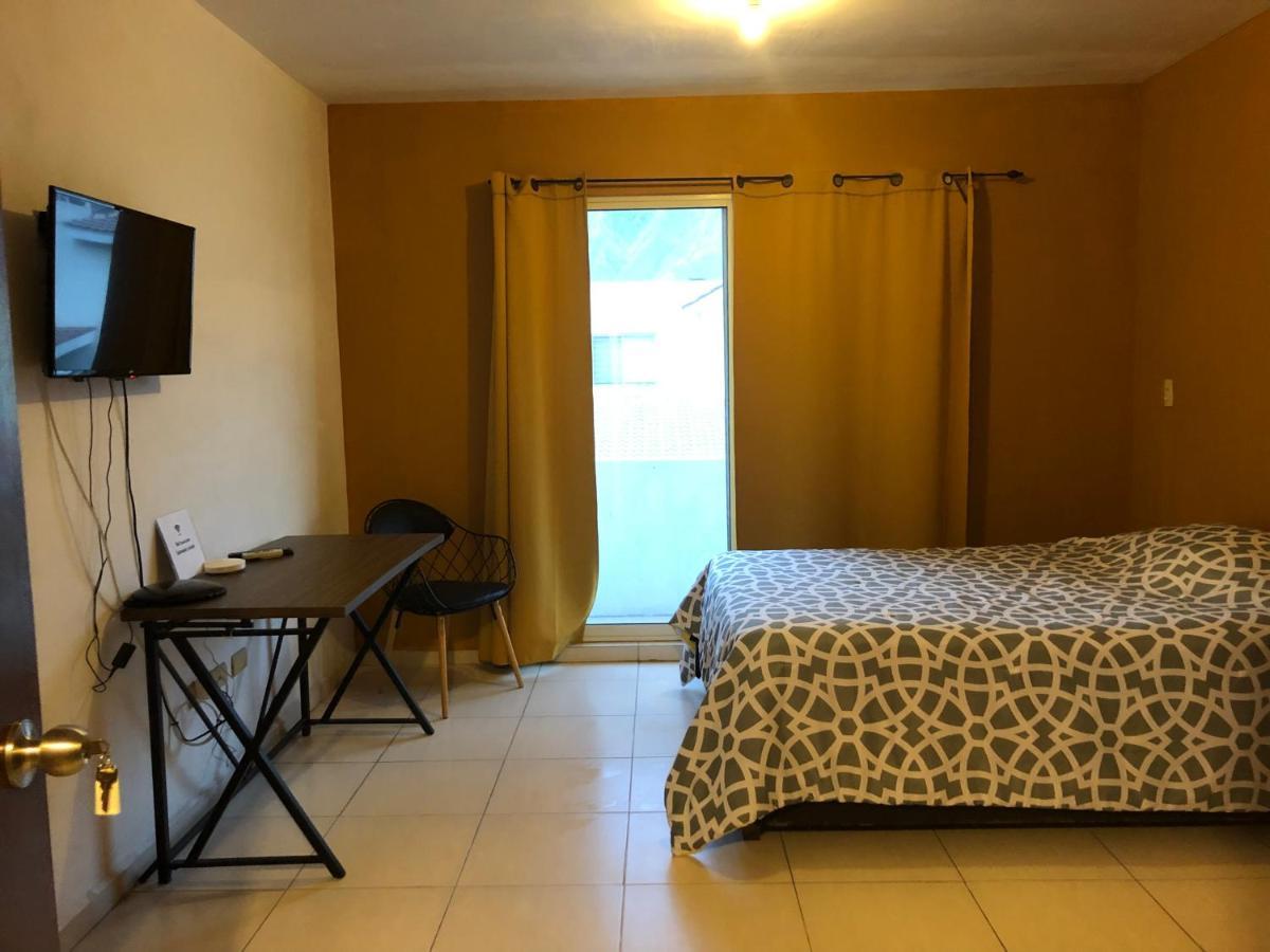Consulado Suites Monterrey Luaran gambar